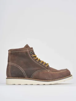 Anfibi camoscio beige