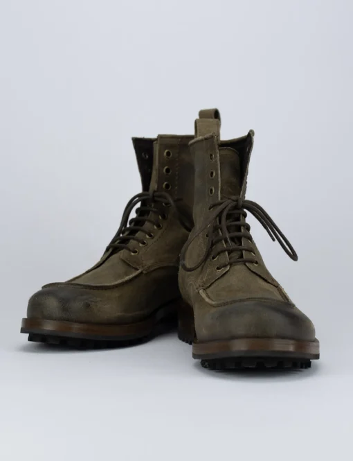 Anfibi camoscio beige