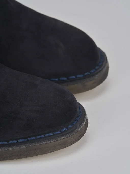 Anfibi camoscio blu