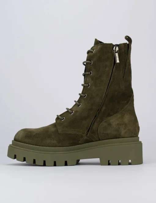 Anfibi tacco 2cm camoscio verde