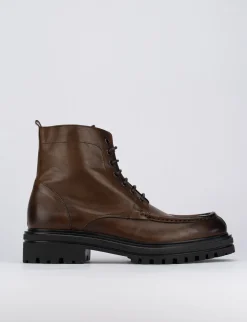 Anfibi tacco 1cm pelle marrone