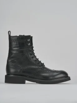 Anfibi tacco 2cm pelle nero