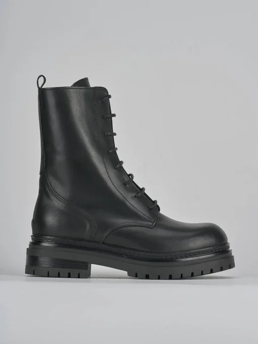 Anfibi tacco 3cm pelle nero