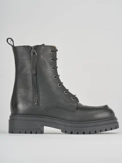 Anfibi tacco 2cm pelle nero