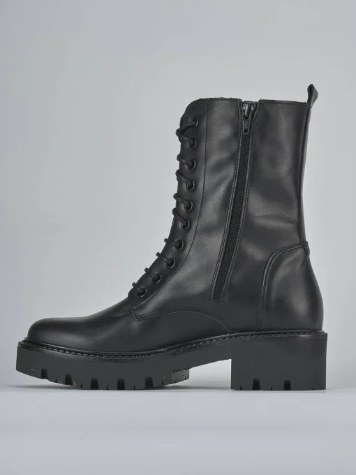 Anfibi tacco 3cm pelle nero