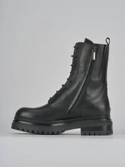 Anfibi tacco 3cm pelle nero