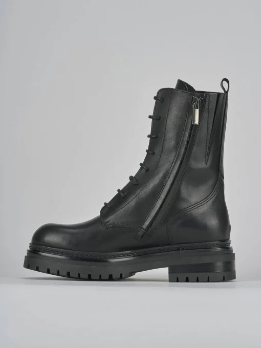 Anfibi tacco 3cm pelle nero