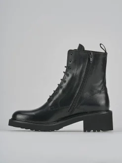 Anfibi tacco 5cm pelle nero