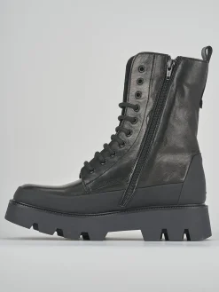 Anfibi tacco 3cm pelle nero