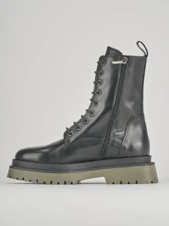 Anfibi tacco 3cm pelle nero