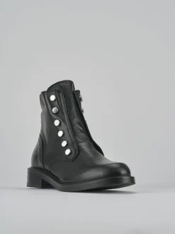 Anfibi tacco 2cm pelle nero