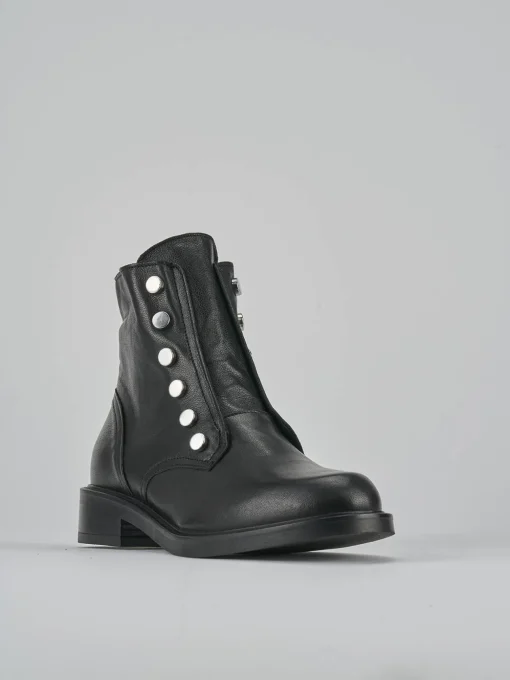 Anfibi tacco 2cm pelle nero