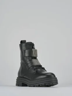 Anfibi tacco 2cm pelle nero