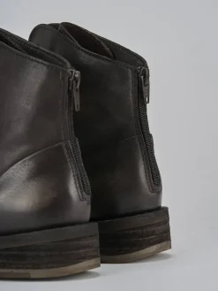 Anfibi tacco 2cm pelle testa