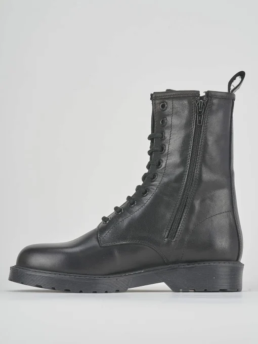 Anfibio tacco 2cm nero pelle