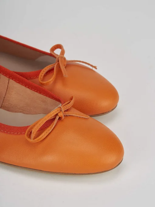 Ballerina tacco 1 cm arancio pelle