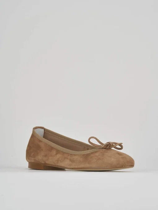 Ballerina tacco 1 cm marrone camoscio