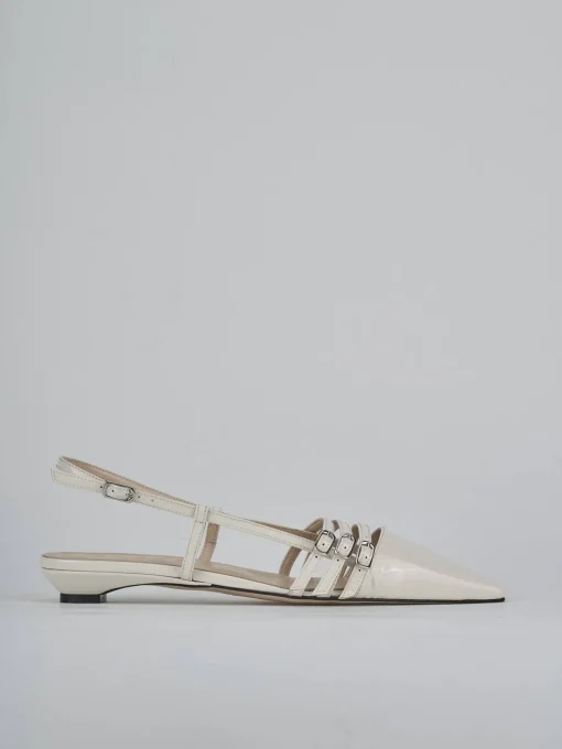 Ballerine tacco 2cm vernice beige