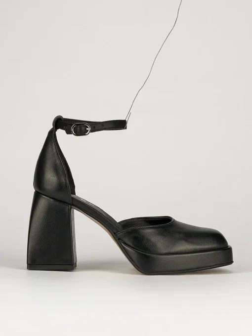 Bebe' tacco 9 cm nero pelle