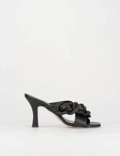Ciabatta da passeggio tacco 8.5 cm nero pelle