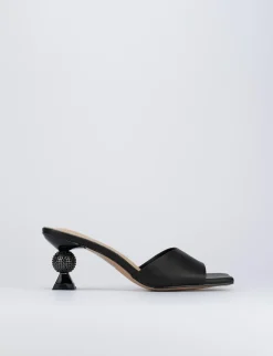 Ciabatta da passeggio tacco 4 cm nero pelle