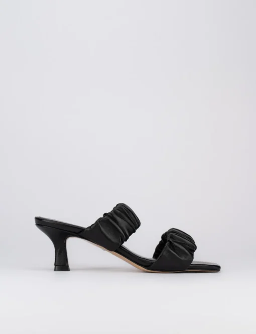 Ciabatta da passeggio tacco 5 cm nero pelle