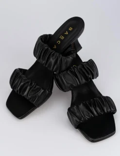 Ciabatta da passeggio tacco 5 cm nero pelle