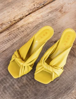 Ciabatta da passeggio tacco 8 giallo