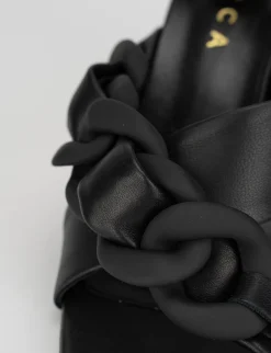 Ciabatta da passeggio tacco 8.5 cm nero pelle