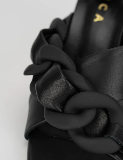 Ciabatta da passeggio tacco 8.5 cm nero pelle
