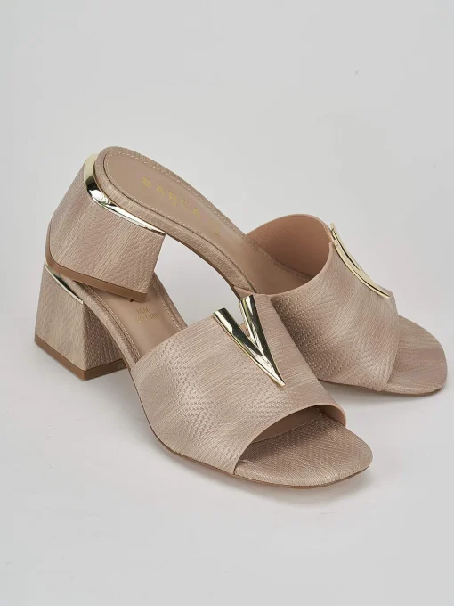 Ciabatta tacco 5 cm beige pelle