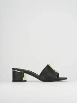 Ciabatta tacco 5 cm nero pelle