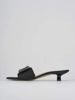 Ciabatta tacco 3 cm nero raso