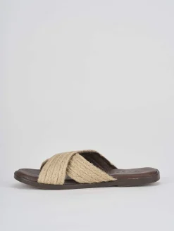Ciabatta tacco 1cm beige pelle