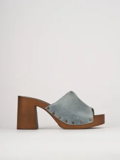 Ciabatta zoccolo da passeggio tacco 7 cm azzurro pelle