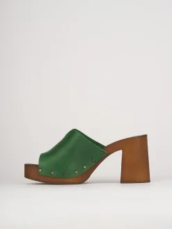 Ciabatta zoccolo da passeggio tacco 7 cm verde pelle