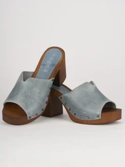 Ciabatta zoccolo da passeggio tacco 7 cm azzurro pelle