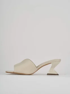 Ciabatte tacco 6cm beige pelle
