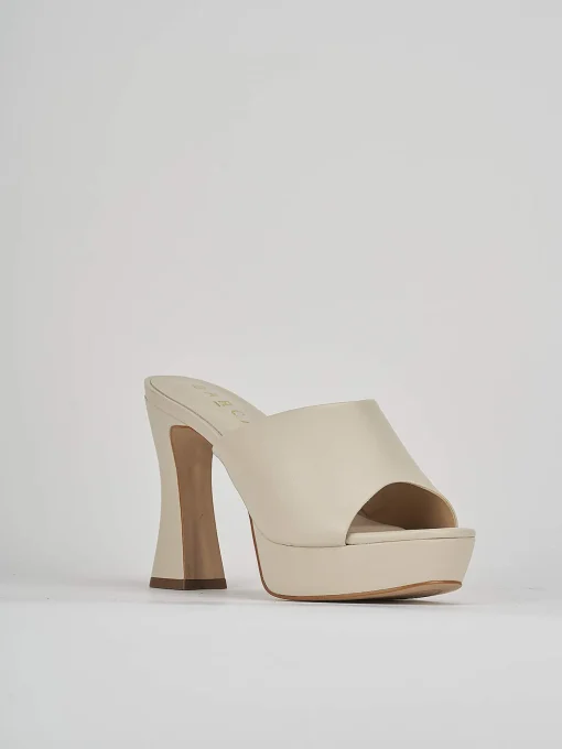 Ciabatte tacco 11cm pelle beige