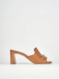 Ciabatte tacco 7cm pelle marrone