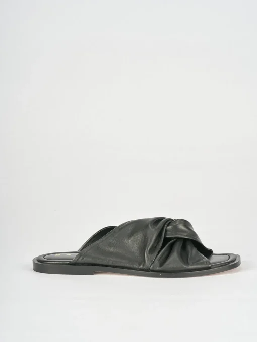 Ciabatte tacco 1cm pelle nero