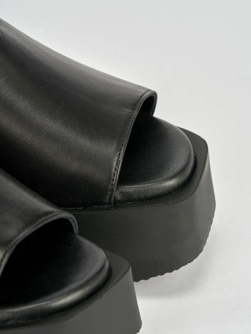 Ciabatte tacco 4cm pelle nero