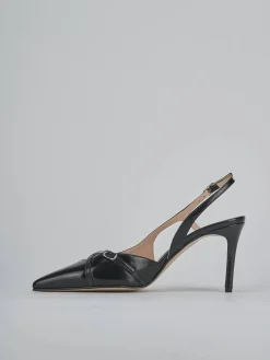Décolleté e slingback tacco 7cm vernice nero
