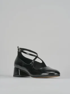 Décolleté e slingback tacco 4cm vernice nero