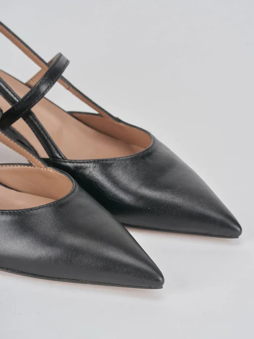 Décolleté e slingback tacco 5cm pelle nero