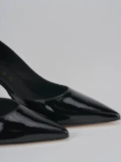 Décolleté e slingback tacco 7cm vernice nero