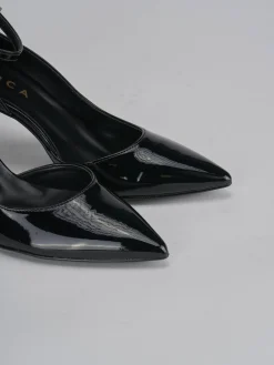 Décolleté e slingback tacco 7cm vernice nero