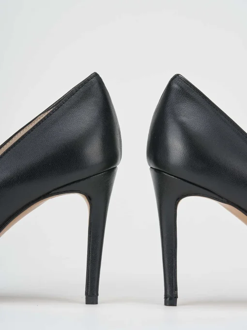 Décolleté e slingback tacco 8cm pelle nero