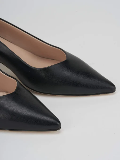 Décolleté e slingback tacco 5cm pelle nero