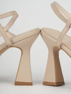Décolleté e slingback tacco 10cm pelle beige